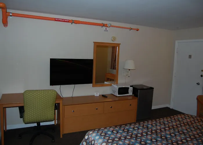 Motel Colony 2*