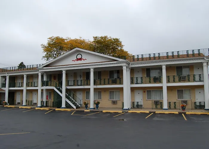 Colony Motel