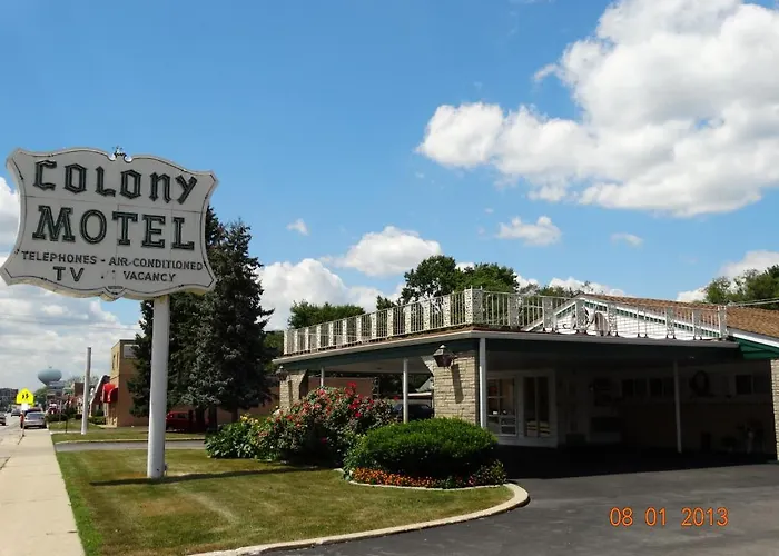 Colony Motel 2*